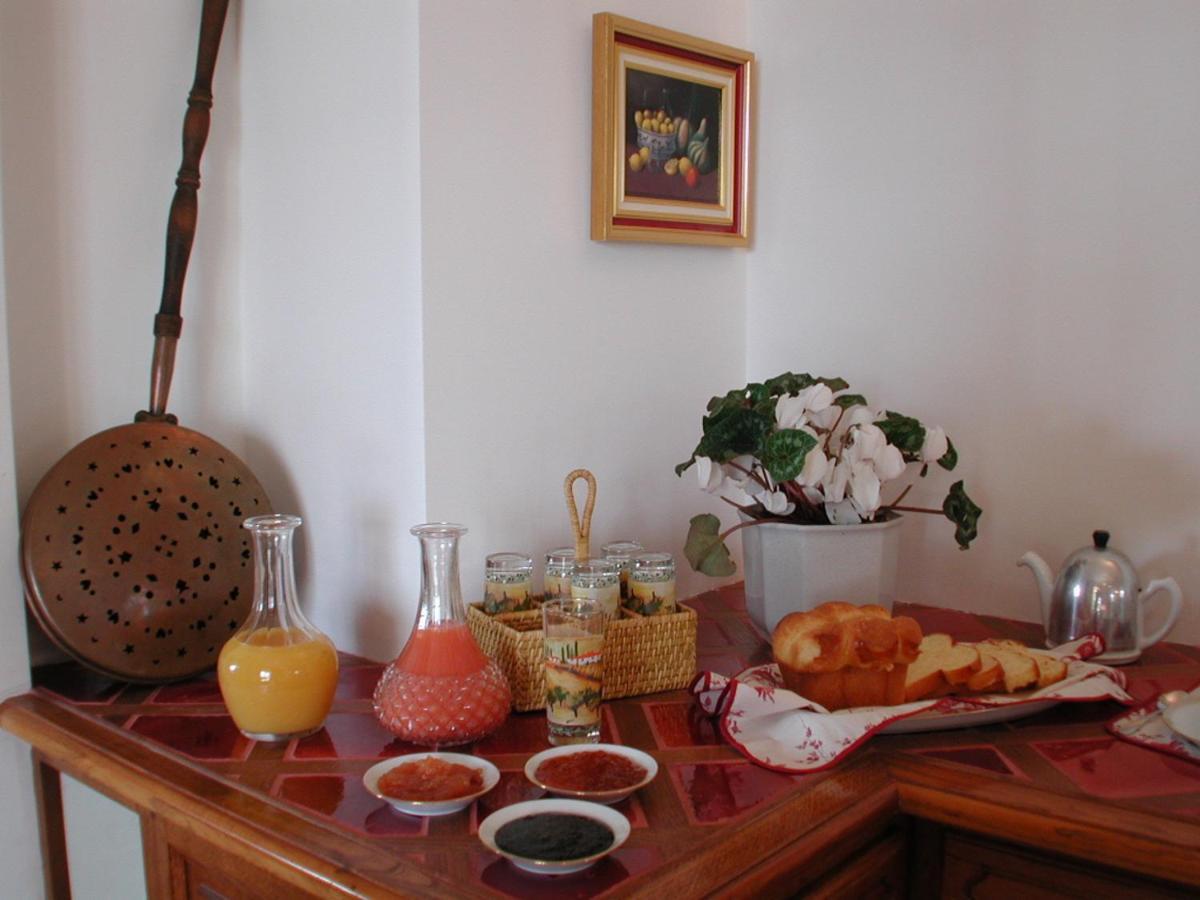 Suite Anduze Aramon Exterior photo